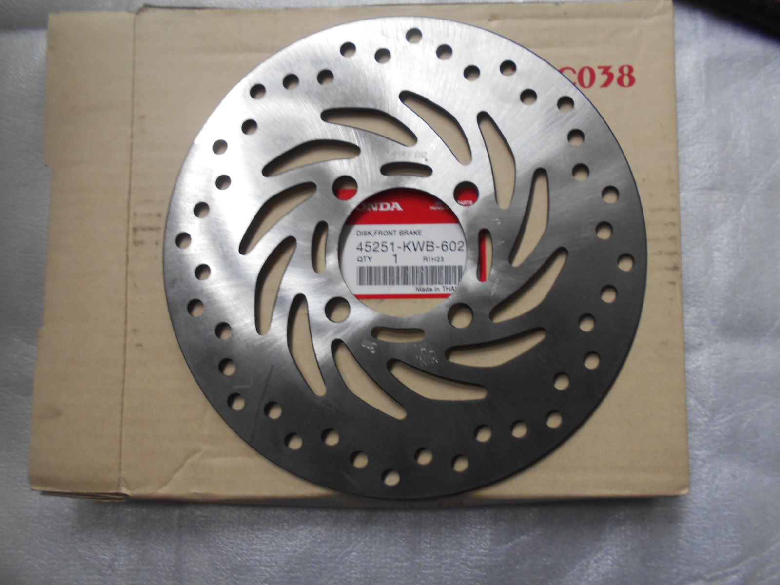 45251KWB602